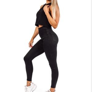 Black Fit jeans! NEW WITH TAGS